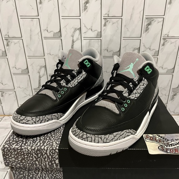New Nike Air Jordan 3 Retro Green Glow Black Cement 2024 Mens Size 14 - Picture 2 of 12